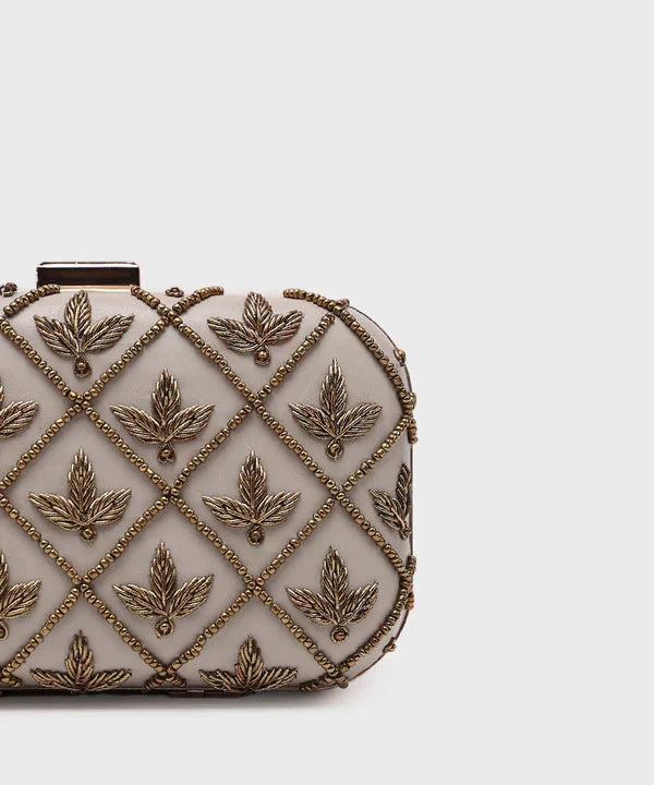 Off White Hard clutch