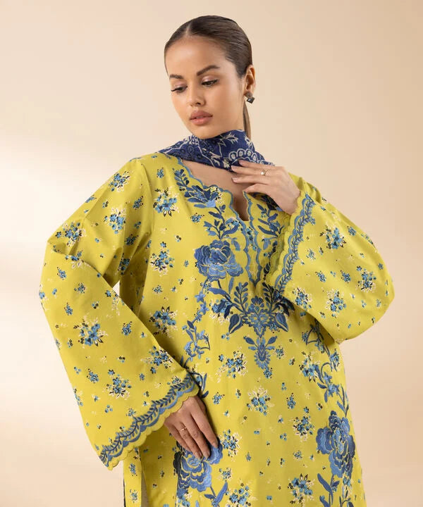 3 Piece - Embroidered Lawn Suit