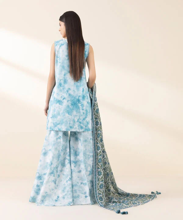 3 Piece - Embroidered Lawn Suit