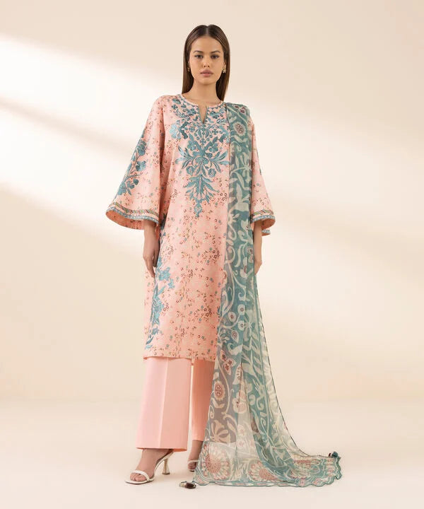 3 Piece - Embroidered Lawn Suit