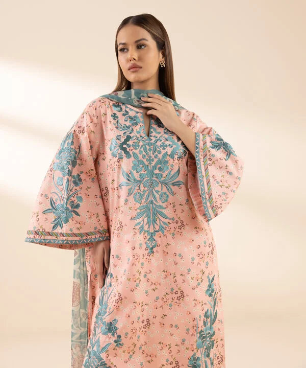 3 Piece - Embroidered Lawn Suit