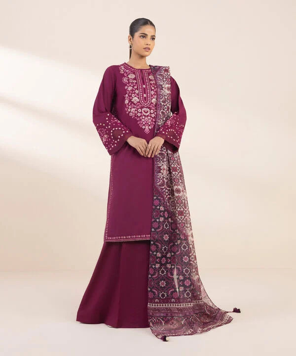 3 Piece - Embroidered Lawn Suit
