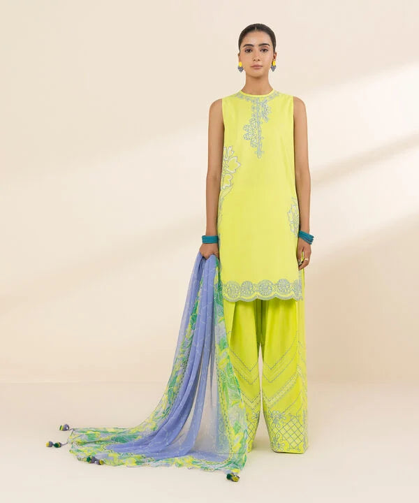 3 Piece - Embroidered Lawn Suit