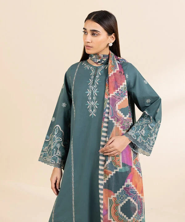 3 Piece - Embroidered Lawn Suit