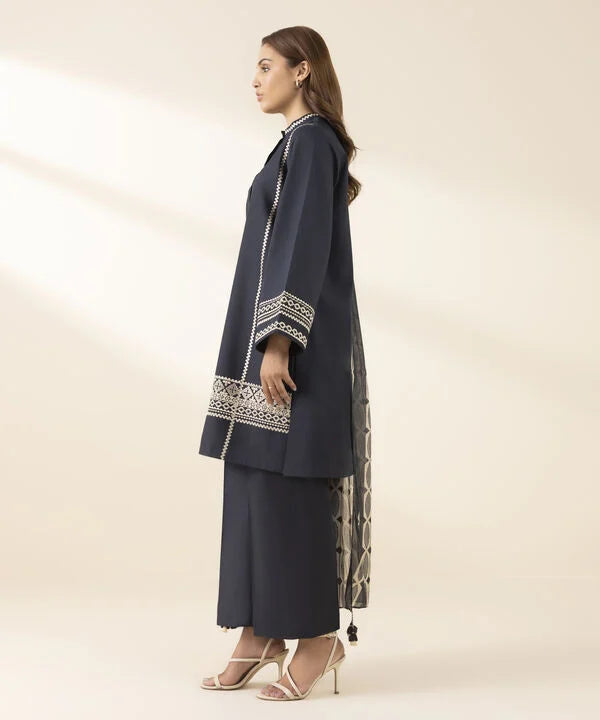 3 Piece - Embroidered Lawn Suit