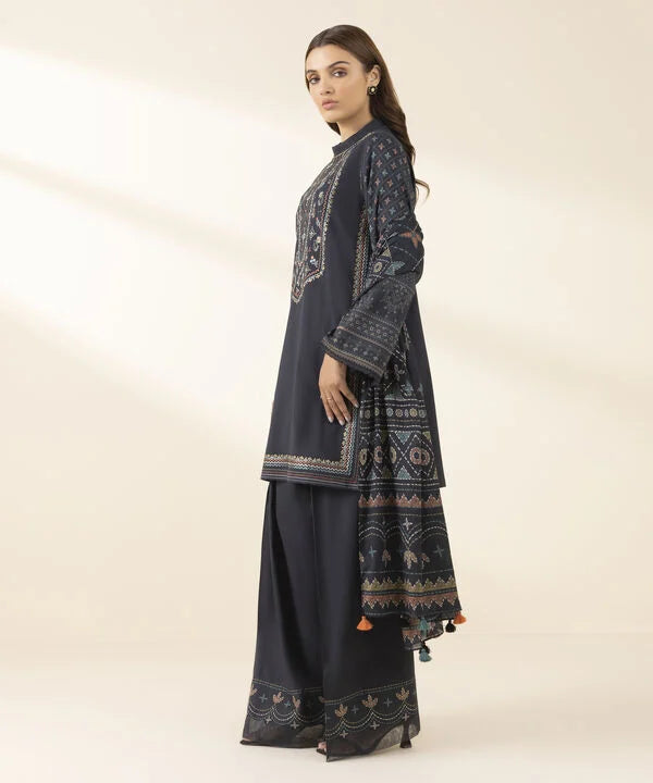 3 Piece - Embroidered Lawn Suit