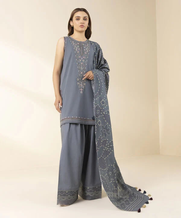 3 Piece - Embroidered Lawn Suit