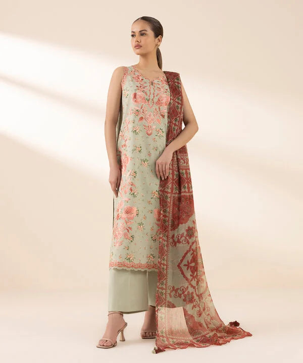 3 Piece - Embroidered Lawn Suit