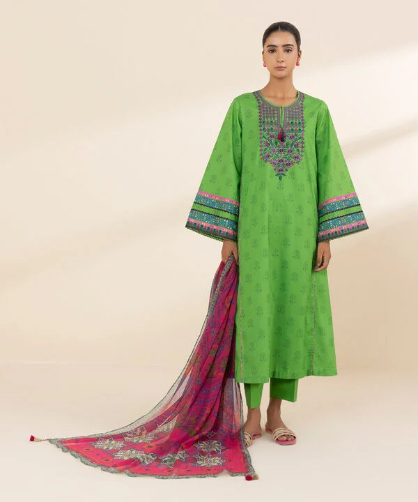 3 Piece - Embroidered Lawn Suit