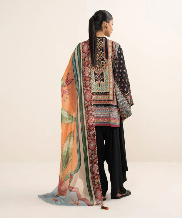 3 Piece - Embroidered Arabic Lawn Suit