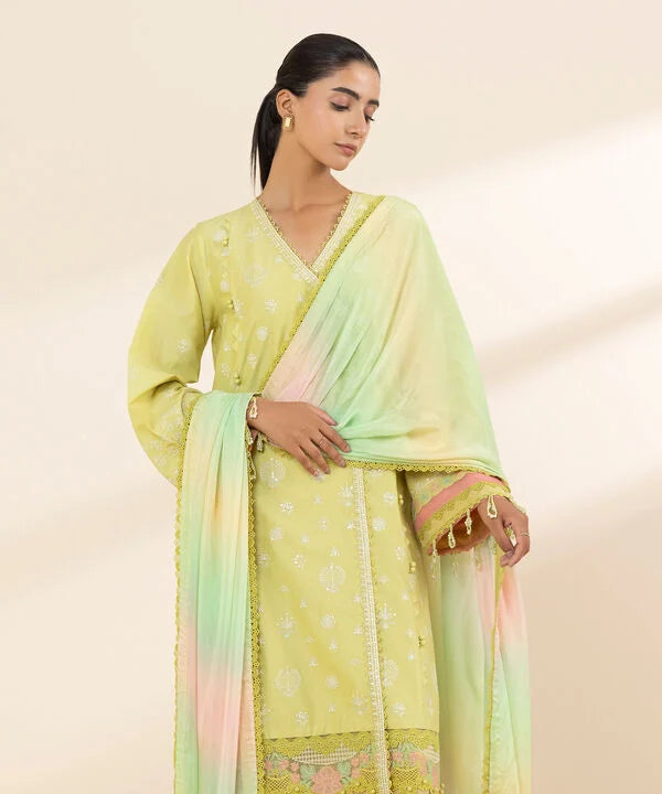 3 Piece - Embroidered Lawn Suit