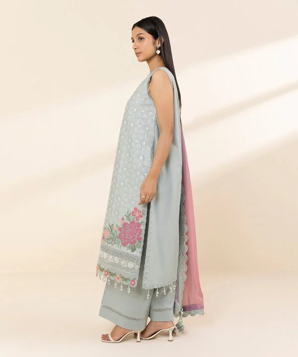 3 Piece - Embroidered Lawn Suit
