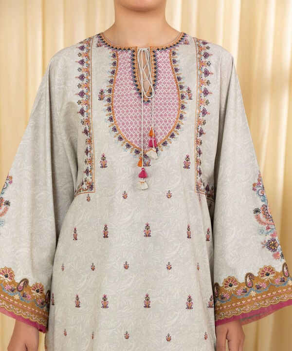 3 Piece - Embroidered Lawn Suit