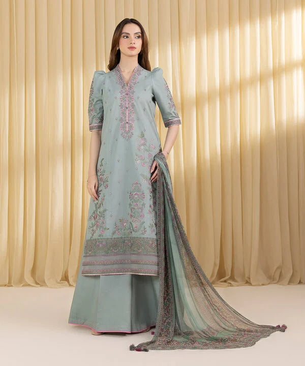 3 Piece - Embroidered Lawn Suit
