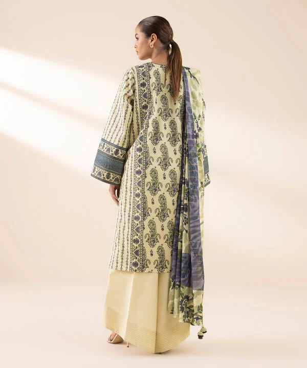 3 Piece - Embroidered Zari Lawn Suit
