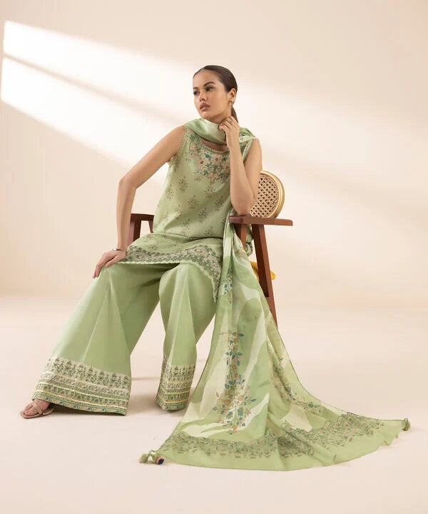 3 Piece - Embroidered Zari Lawn Suit