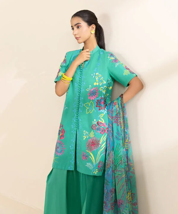 3 Piece - Embroidered Lawn Suit