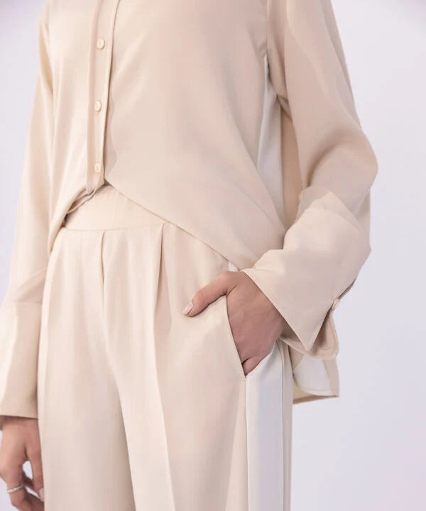 Straight-Fit Textured Trousers